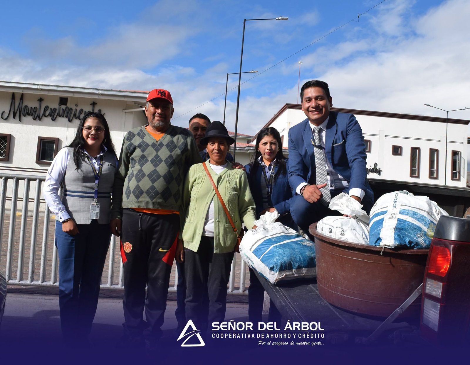 Aportamos con granito de arena a la comunidad Alpamalag de San Vicente